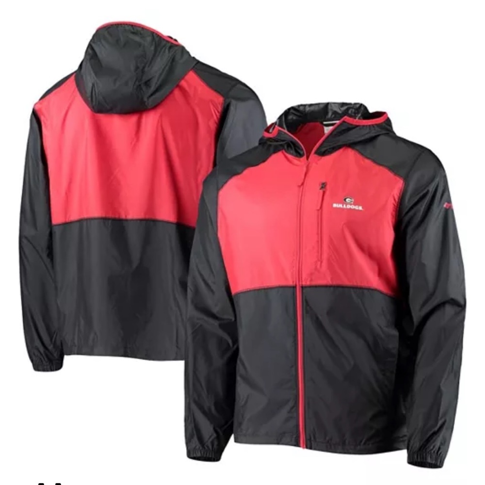 Quiksilver Men's Bold Red and Black Windbreaker with Toyota logo XL